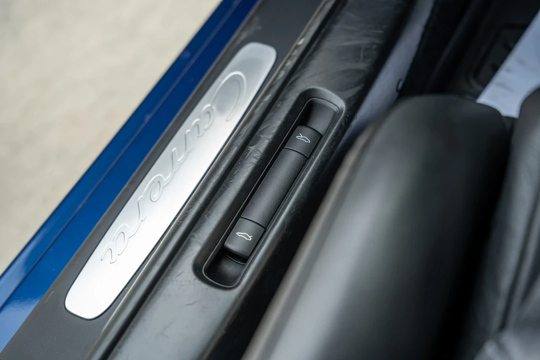 2010 Porsche 997 Carrera - Image 28 of 31