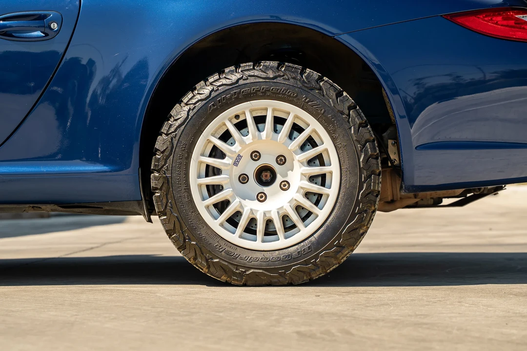2010 Porsche 997 Carrera - Image 22 of 31