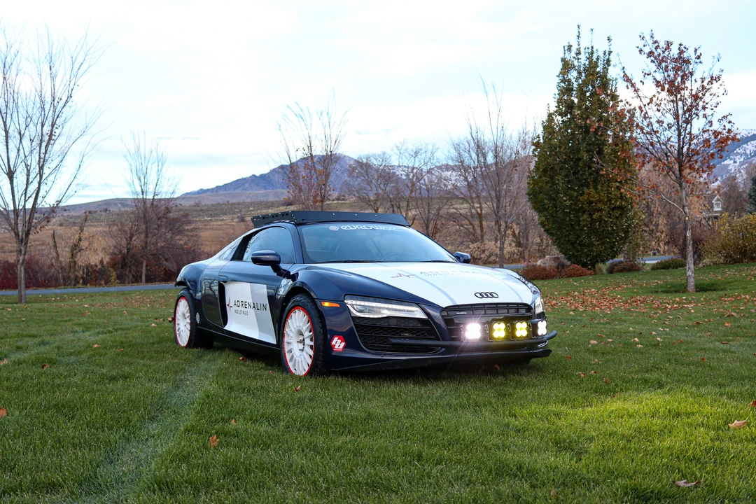 2014 Audi 42 R8 - Image 8 of 31