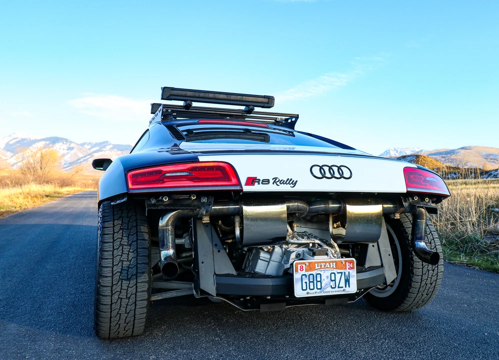 2014 Audi 42 R8 - Image 28 of 31