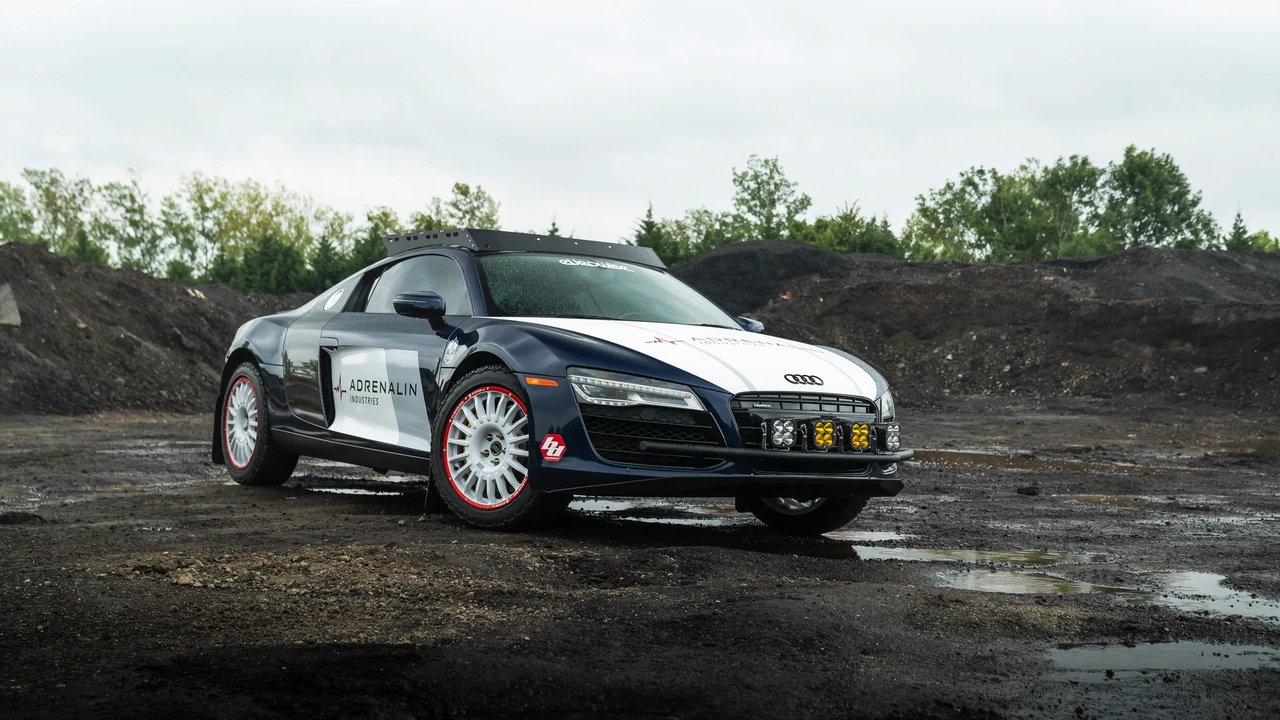 2014 Audi 42 R8 - Image 15 of 31
