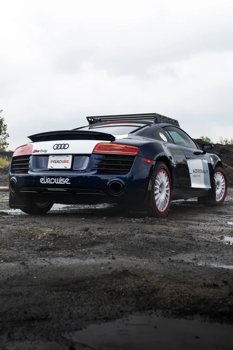 2014 Audi 42 R8 - Image 16 of 31
