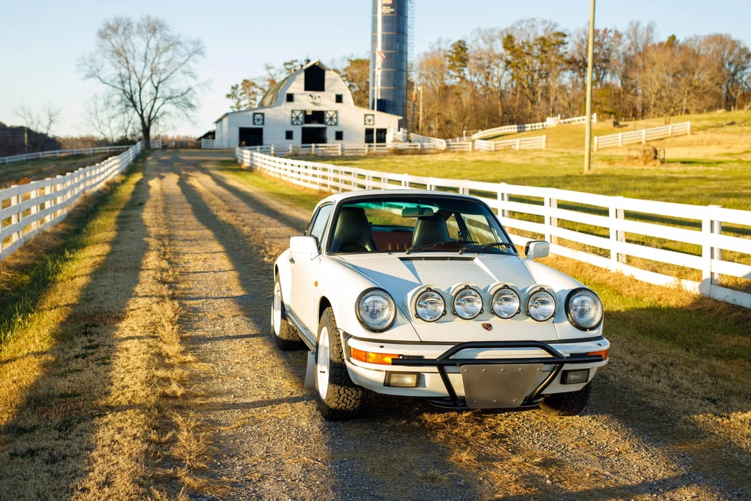 1985 Porsche 911 Carrera 3.2 - Image 8 of 31