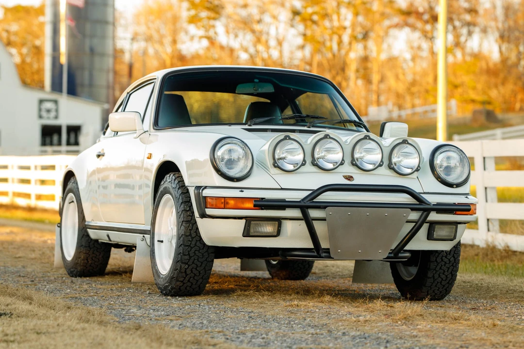 1985 Porsche 911 Carrera 3.2 - Image 9 of 31