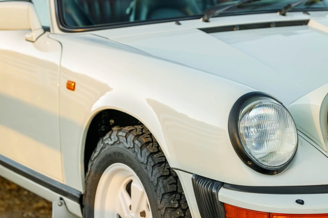 1985 Porsche 911 Carrera 3.2 - Image 23 of 31