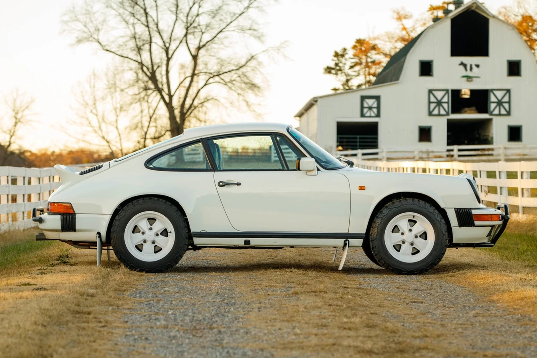 1985 Porsche 911 Carrera 3.2 - Image 14 of 31