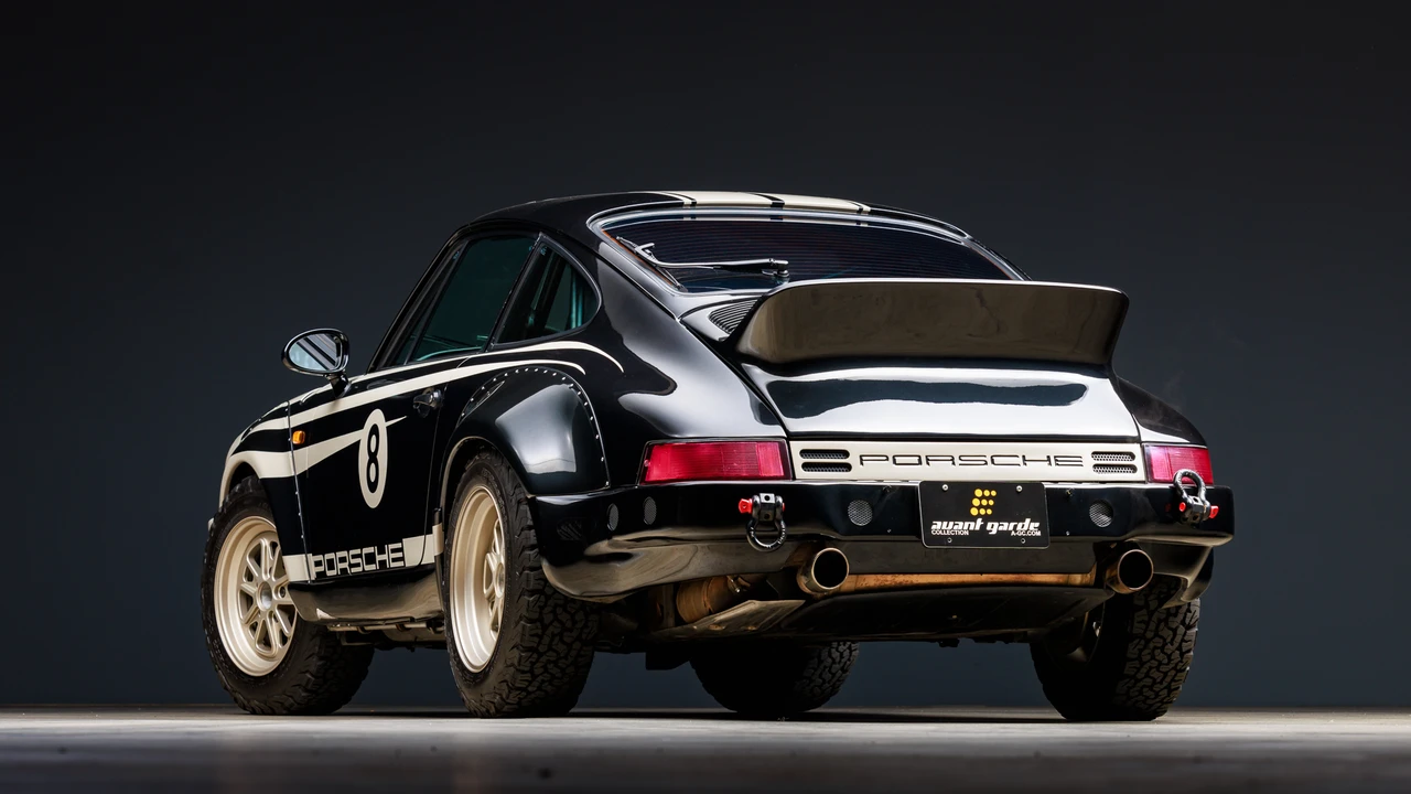1991 Porsche 964 Carrera 4 - Image 23 of 31