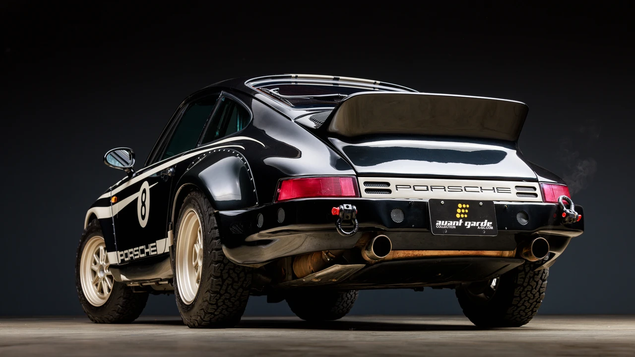 1991 Porsche 964 Carrera 4 - Image 26 of 31