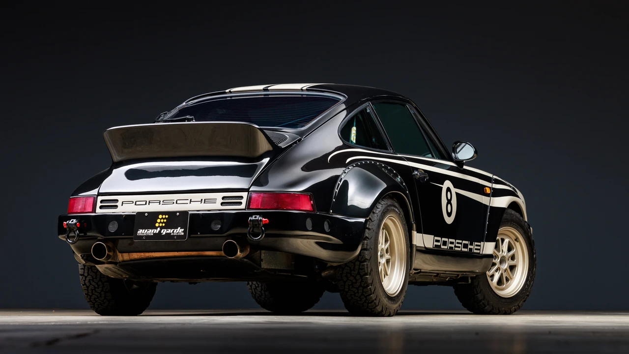 1991 Porsche 964 Carrera 4 - Image 29 of 31