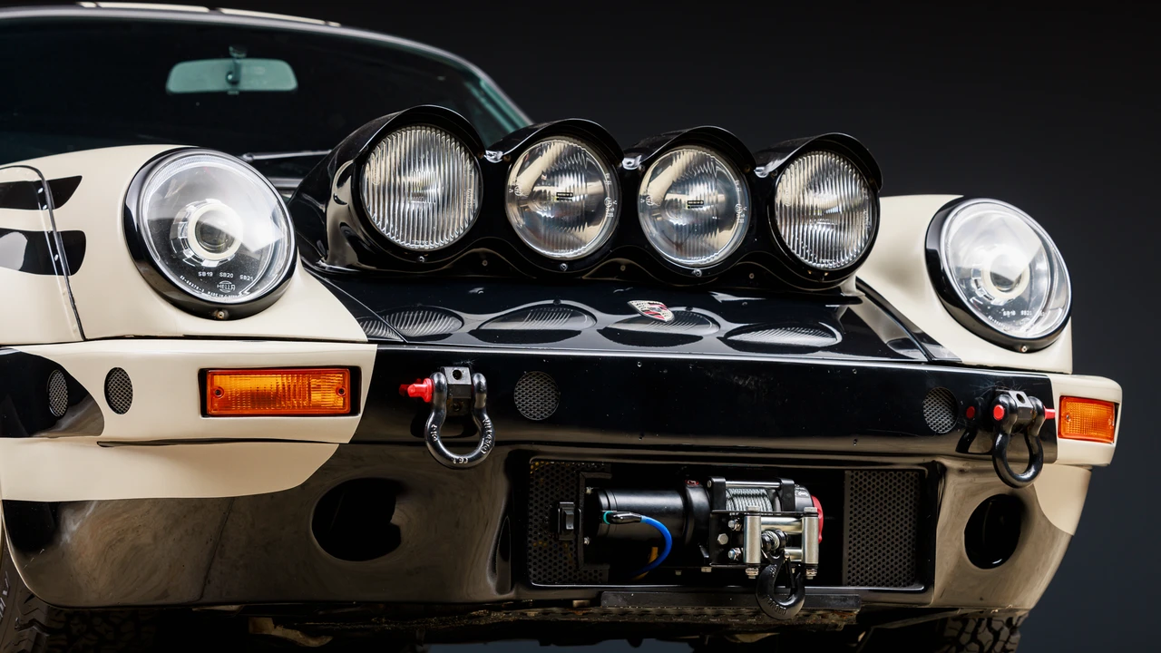 1991 Porsche 964 Carrera 4 - Image 30 of 31