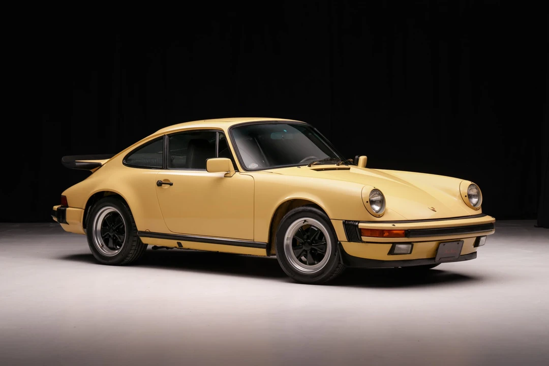 1986 Porsche 911 Carrera 3.2 - Image 13 of 31
