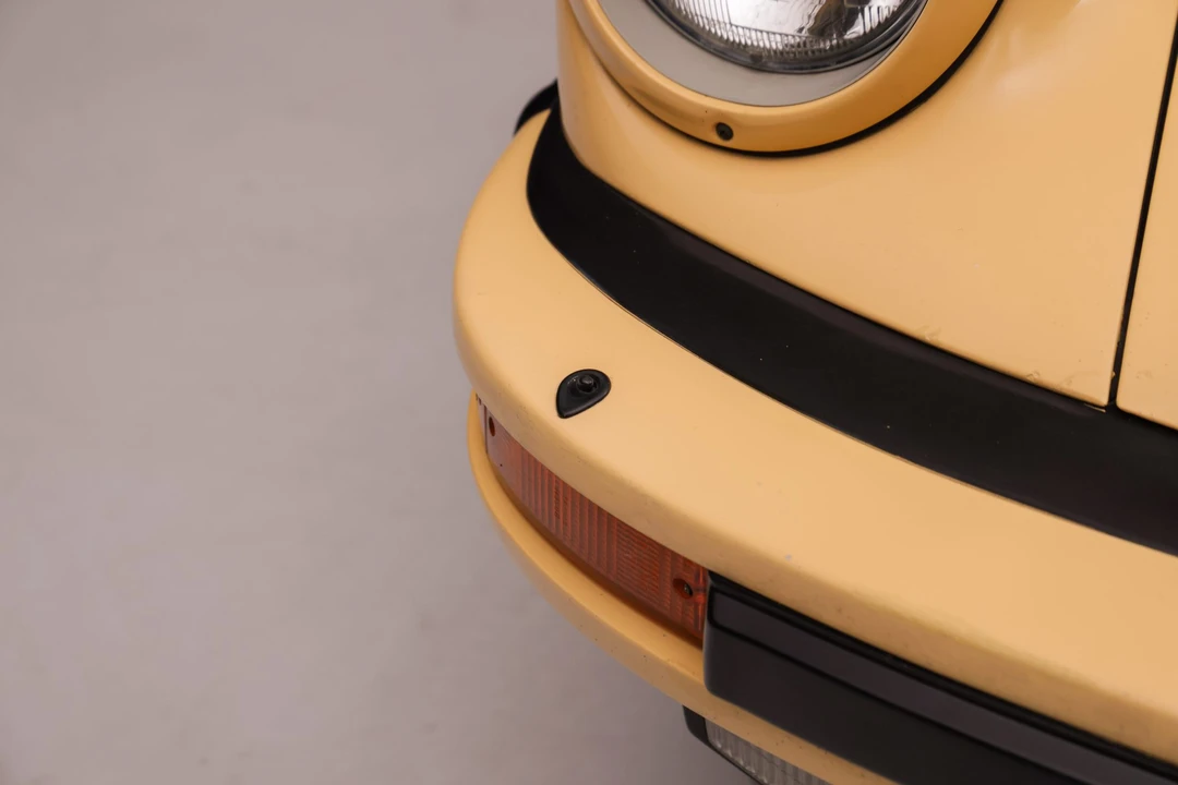 1986 Porsche 911 Carrera 3.2 - Image 29 of 31