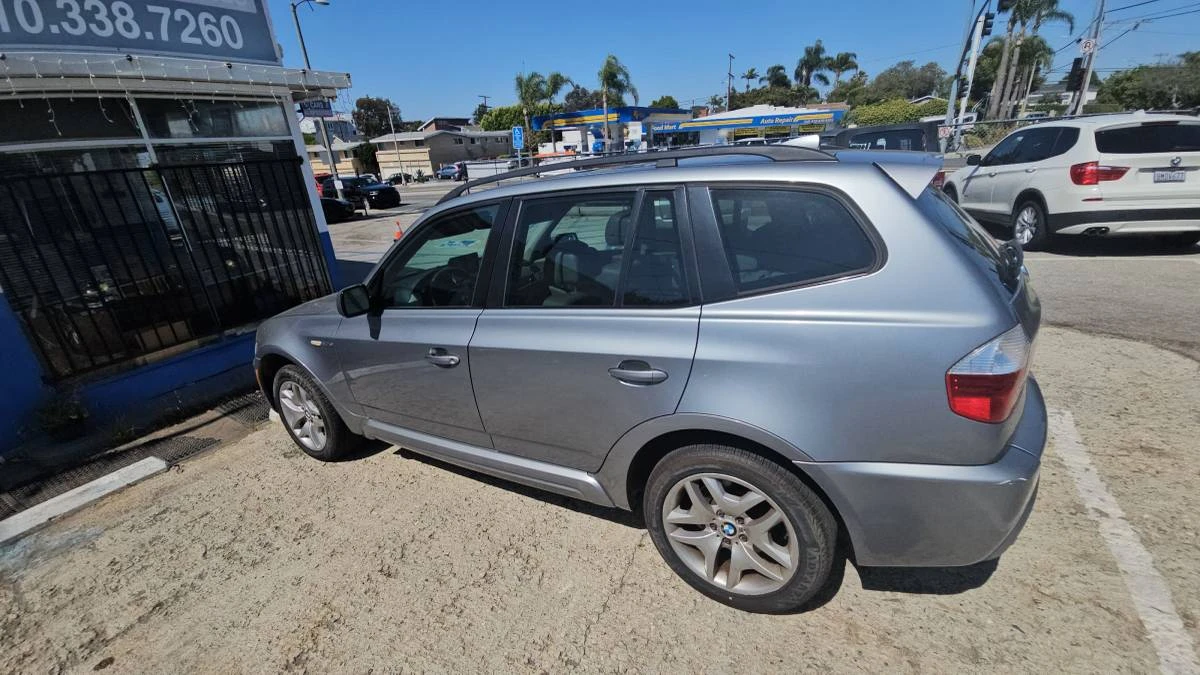 2012 BMW E83 X3 - Image 11 of 24