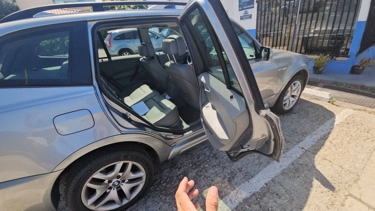 2012 BMW E83 X3 - Image 17 of 24