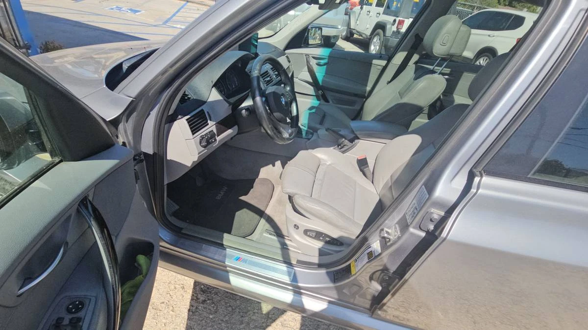 2012 BMW E83 X3 - Image 3 of 24