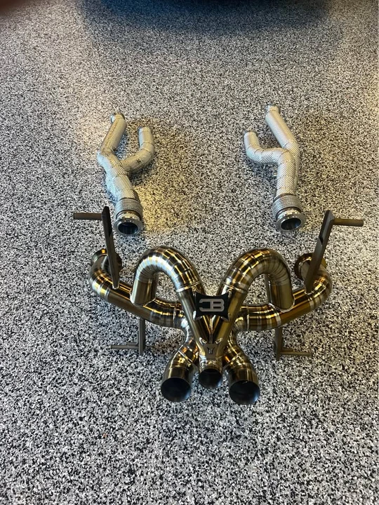 2017 Parts & Memorabilia Mechanical Components - Image 2 of 3