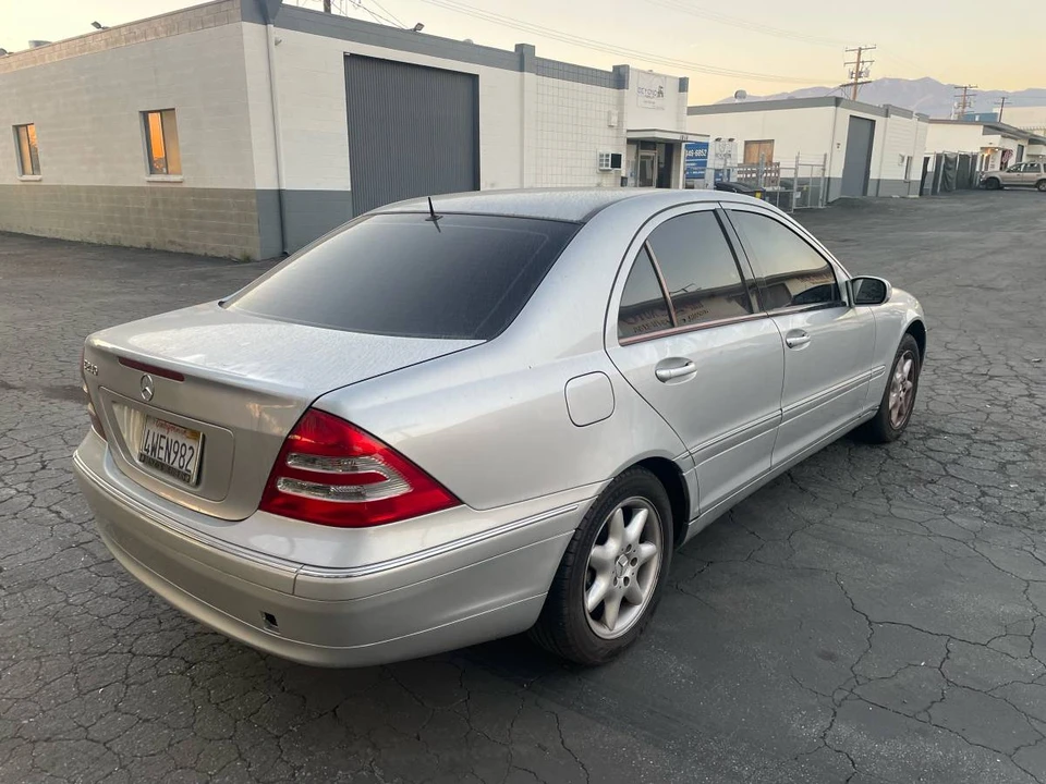 2002 Mercedes-Benz W203 C-Class - Image 5 of 13