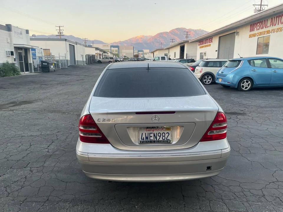 2002 Mercedes-Benz W203 C-Class - Image 4 of 13