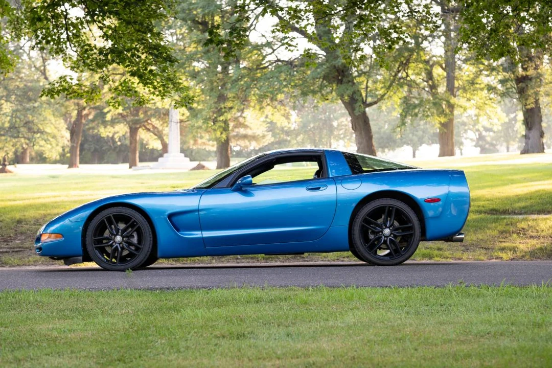 1997 Chevrolet Corvette C5 - Image 5 of 20