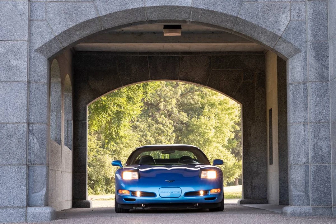 1997 Chevrolet Corvette C5 - Image 8 of 20
