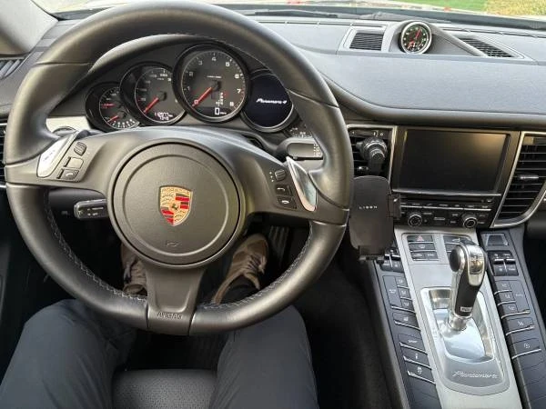 2014 Porsche 970 Panamera - Image 11 of 17