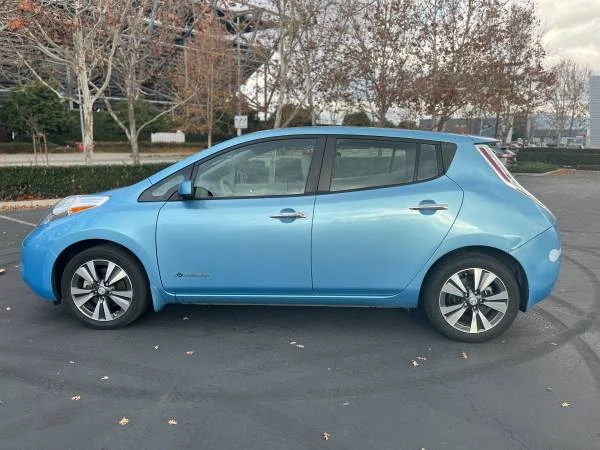 2015 Nissan Leaf - Image 7 of 21