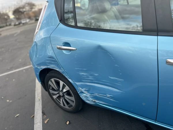 2015 Nissan Leaf - Image 20 of 21