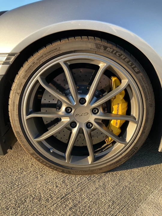 2016 Porsche 981 Cayman GT4 - Image 7 of 23