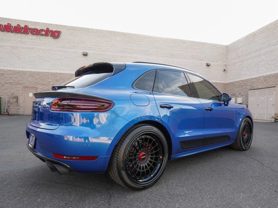 2017 Porsche Macan GTS - Image 5 of 24
