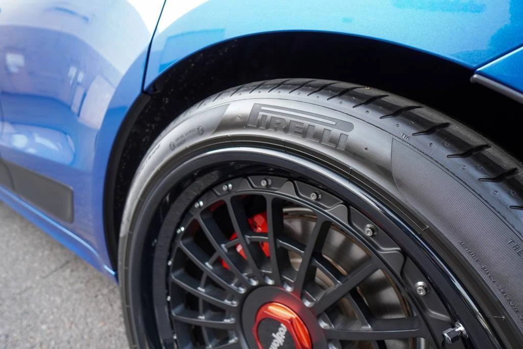 2017 Porsche Macan GTS - Image 22 of 24