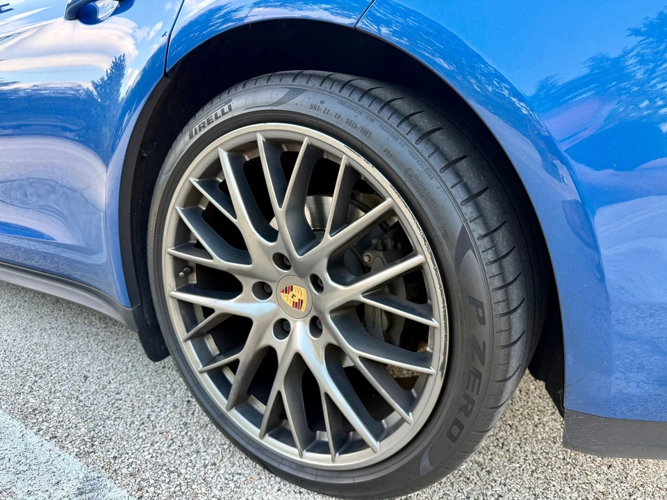 2018 Porsche 971 Panamera 4S - Image 10 of 24