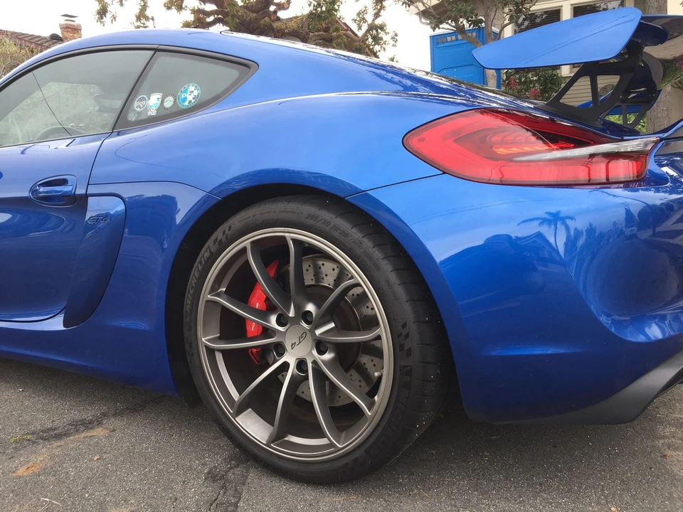 2016 Porsche 981 Cayman GT4 - Image 4 of 26