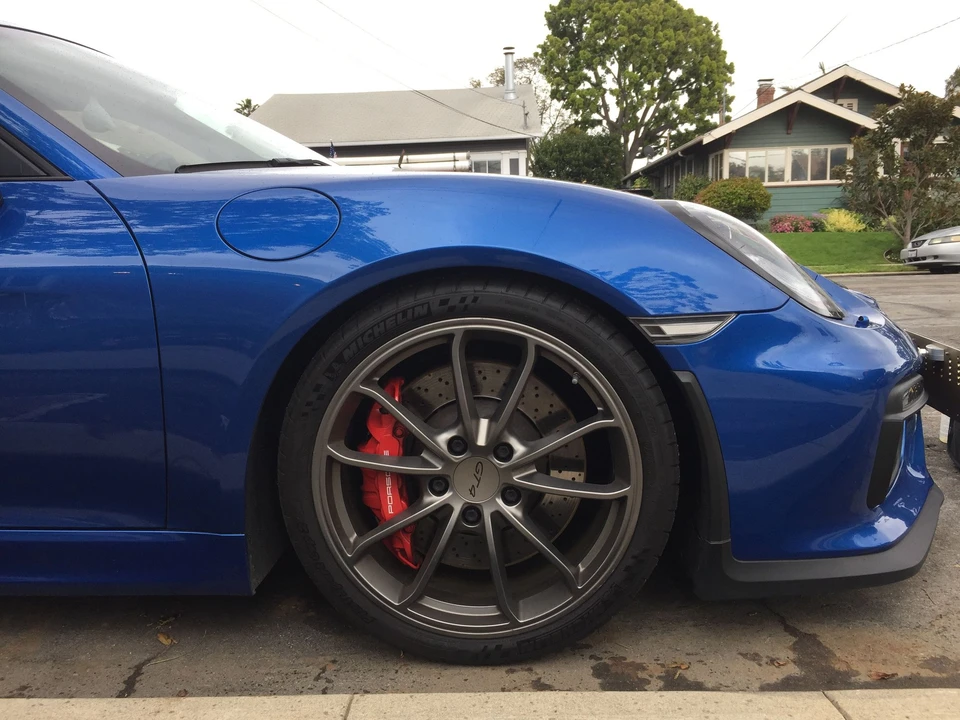 2016 Porsche 981 Cayman GT4 - Image 9 of 26