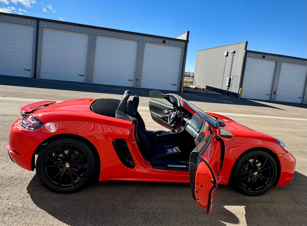 2017 Porsche 718 Boxster - Image 25 of 26