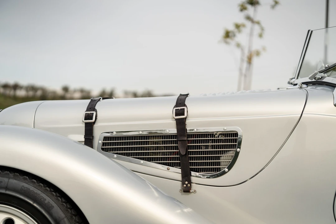 Vehicle image 30 of 31