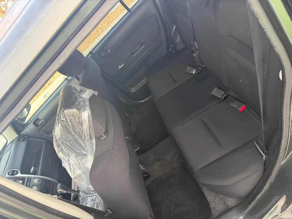 Scion xB - Image 2 of 6