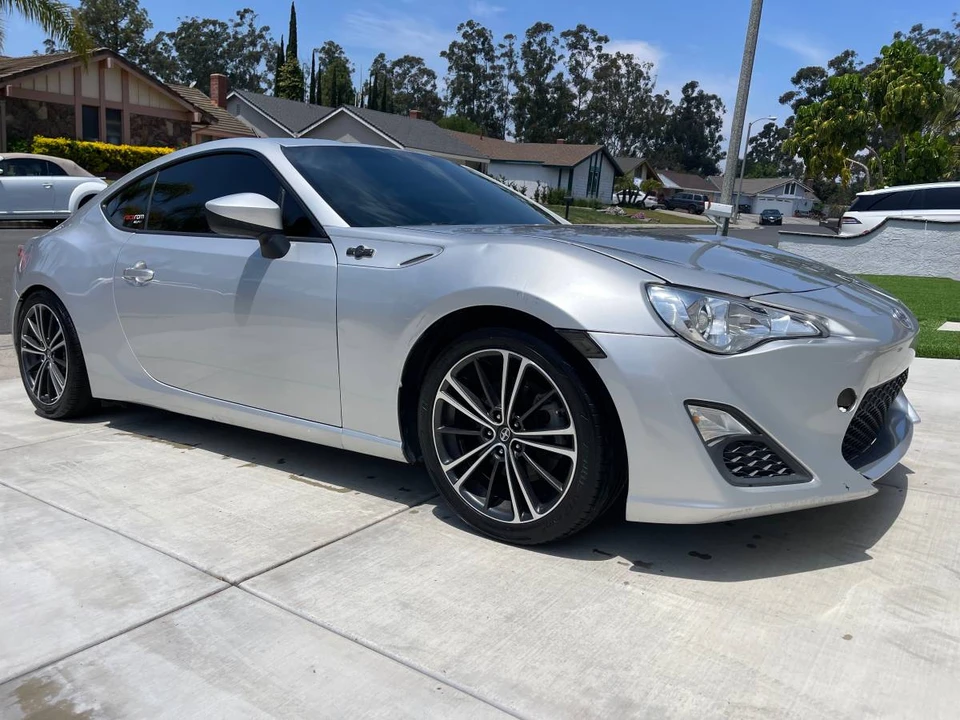 2013 Scion FR-S - Image 6 of 10
