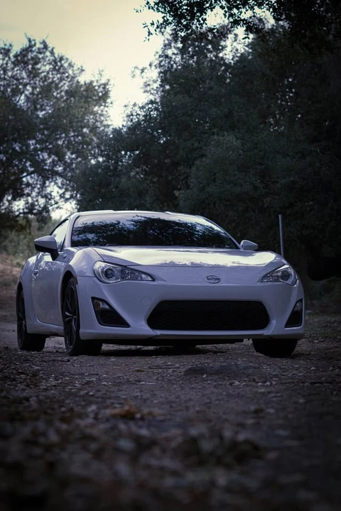 2015 Scion FR-S - Image 4 of 8