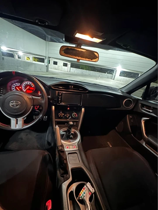 2013 Scion FR-S - Image 5 of 7