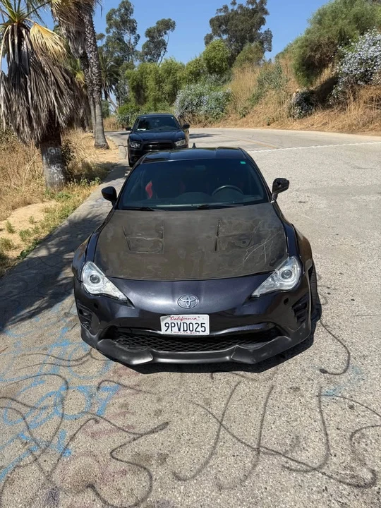 2016 Scion FR-S - Image 2 of 7