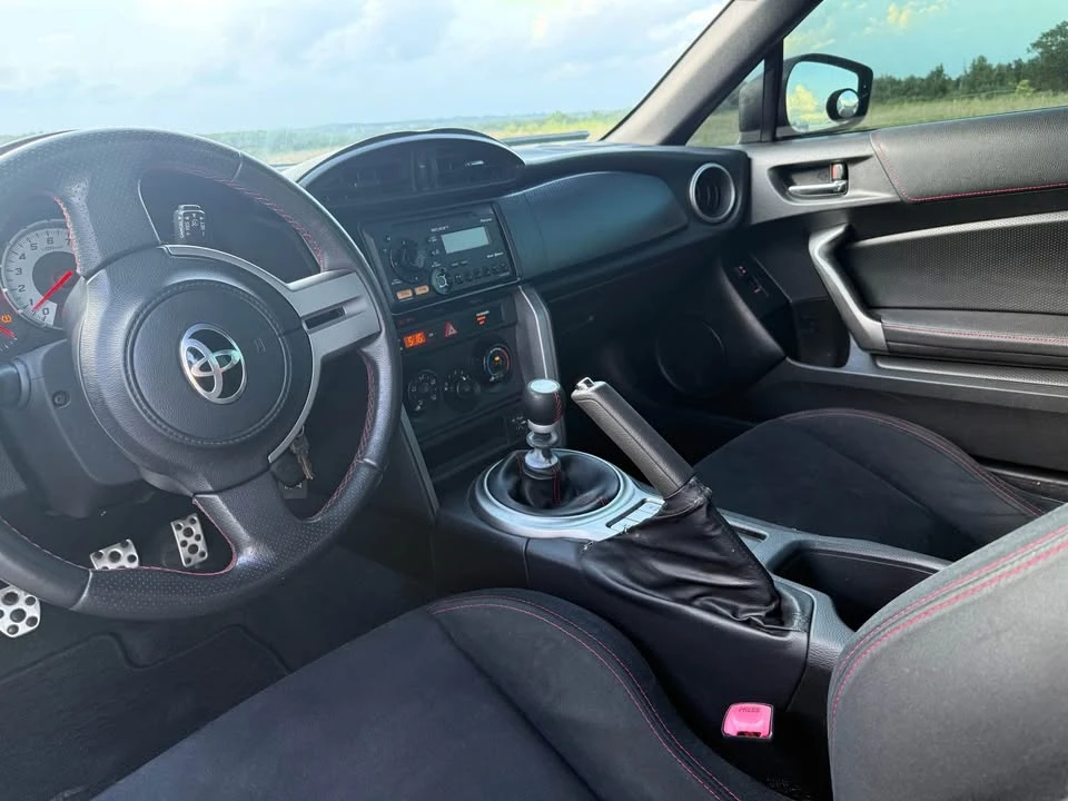 2013 Scion FR-S - Image 7 of 10