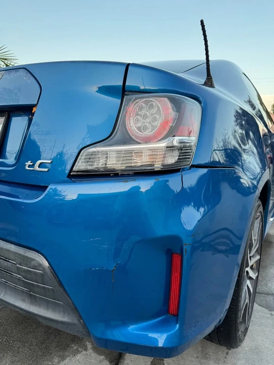 2014 Scion tC - Image 3 of 8