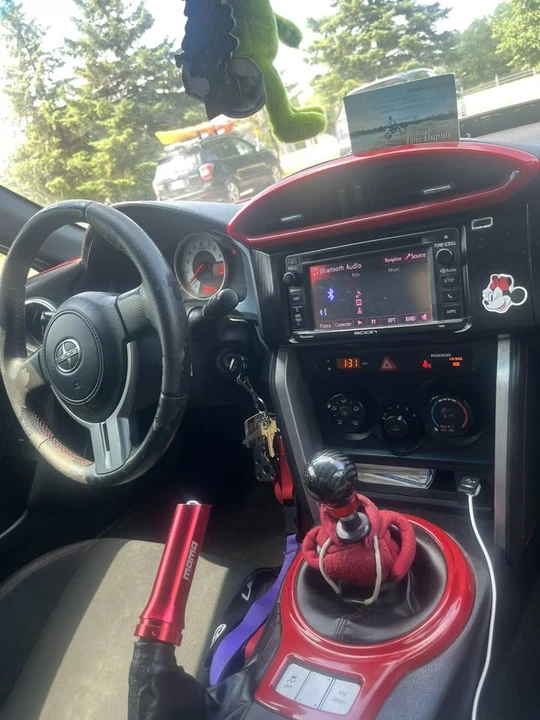 Scion FR-S - Image 6 of 9