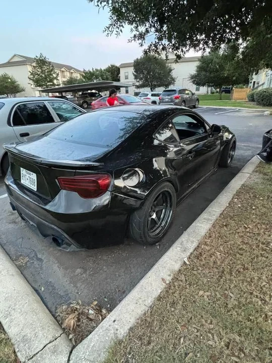 2014 Scion FR-S - Image 3 of 8