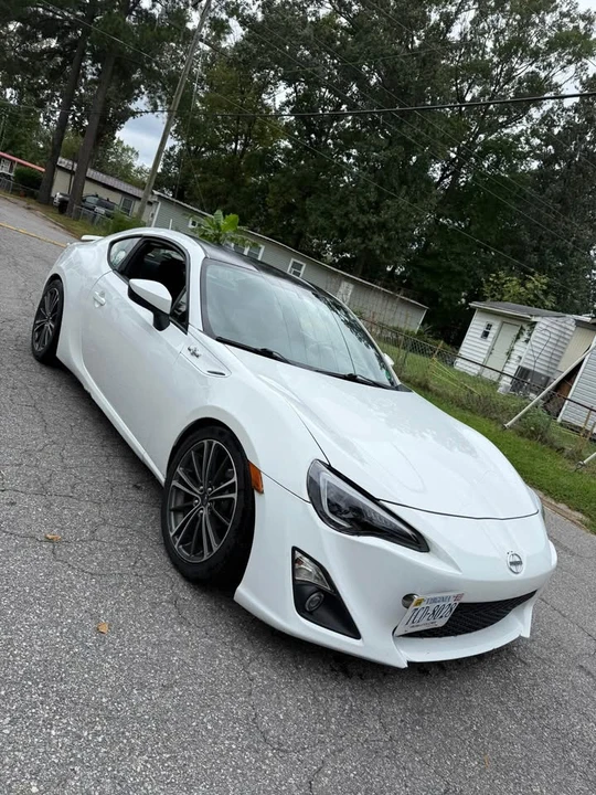 2015 Scion FR-S - Image 6 of 9