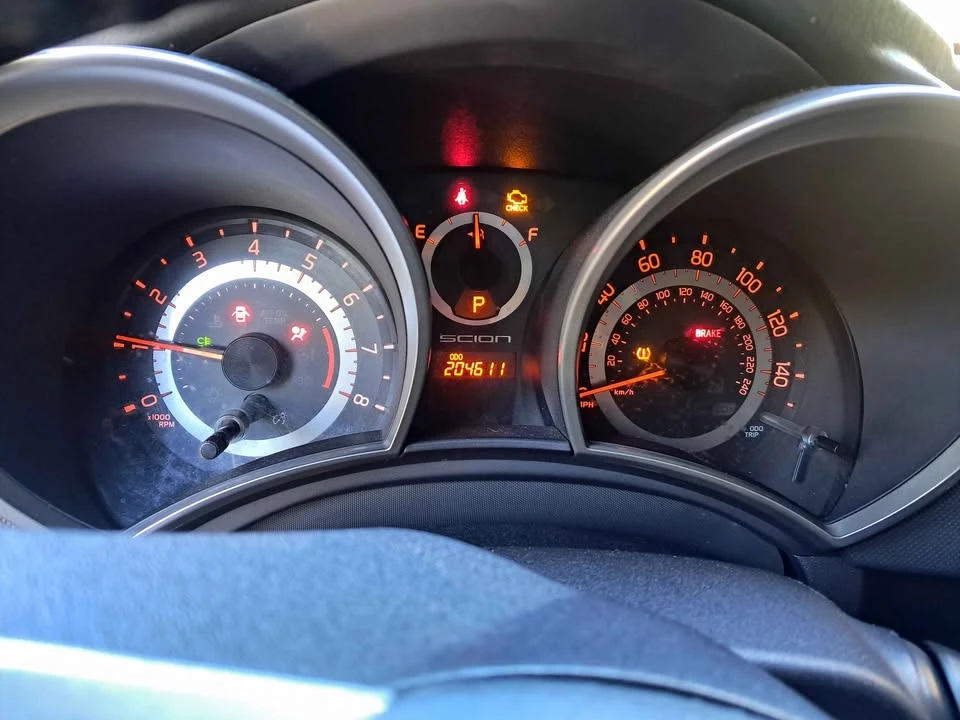 2011 Scion tC - Image 6 of 6