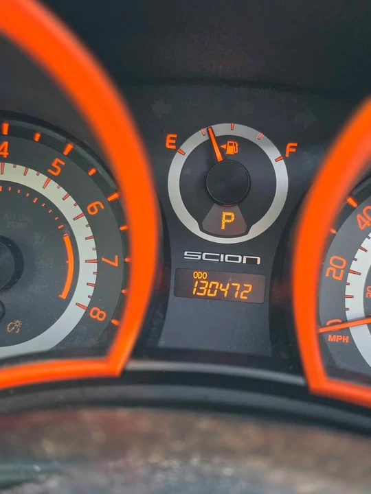 2015 Scion tC - Image 5 of 5