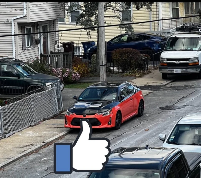 2015 Scion tC - Image 2 of 9