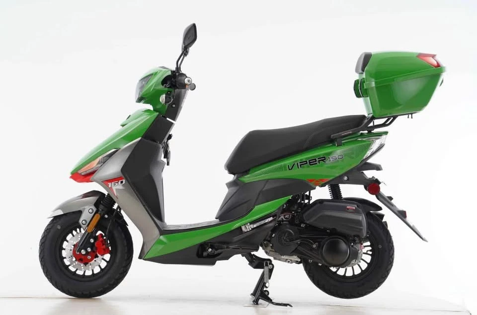 Piaggio - Image 7 of 8