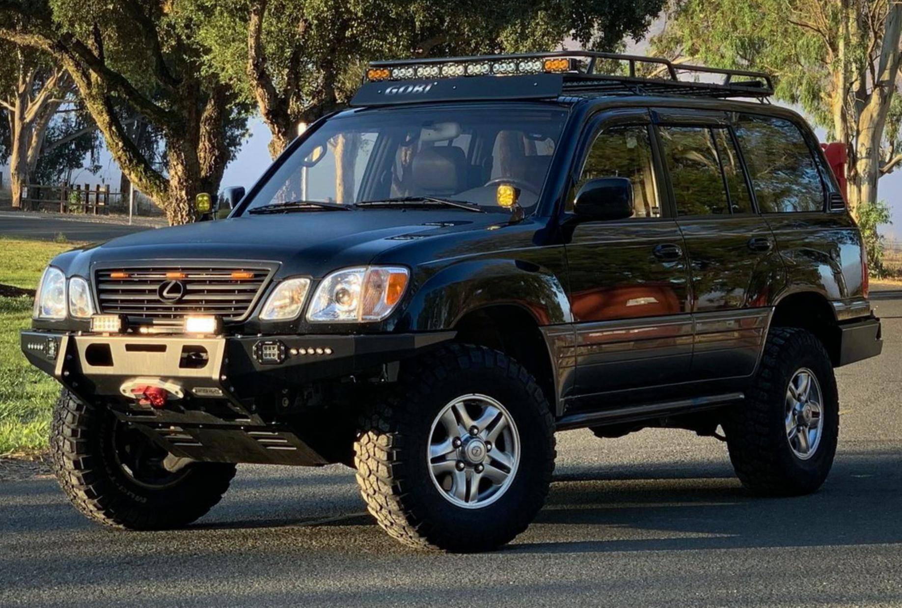 2001 Lexus LX 470